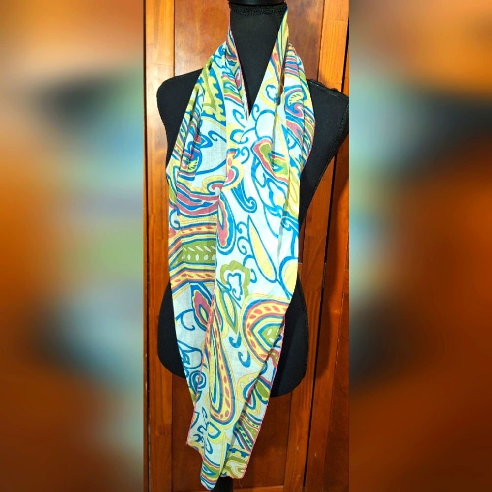 🦚PIPER & BLUE scarf. Colorful paisley. Approx. 68" long